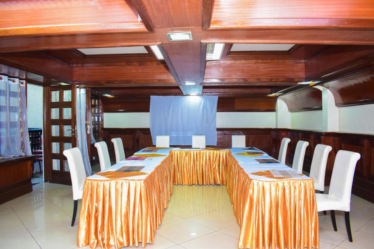 Vienna Woods Hotel Nakuru Exterior foto